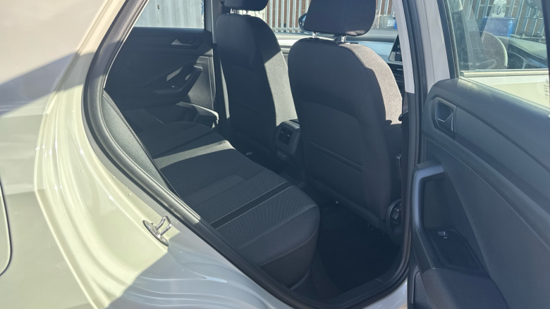 Volkswagen T-Roc 1.0 TSI 115 Life 5dr Petrol Hatchback